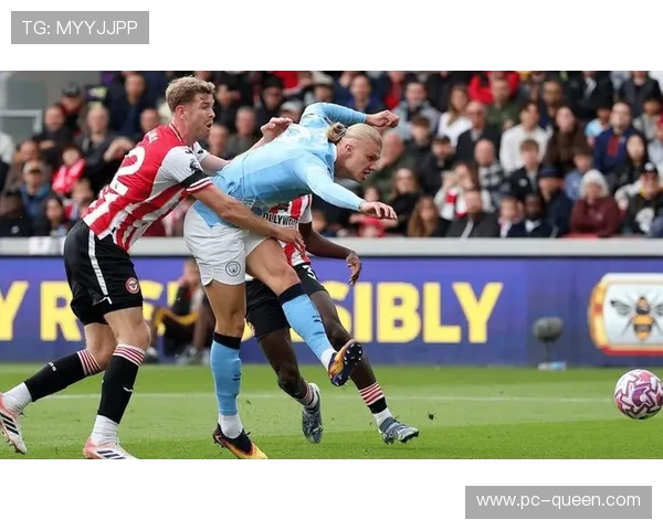 阿森纳小将替补席模仿哈兰德庆祝，镜头捕捉逗笑观众
